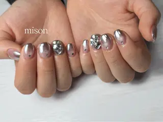 ネイル mison 安形友花のネイルデザイン