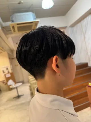 ショート 本田 卓也のヘアスタイル