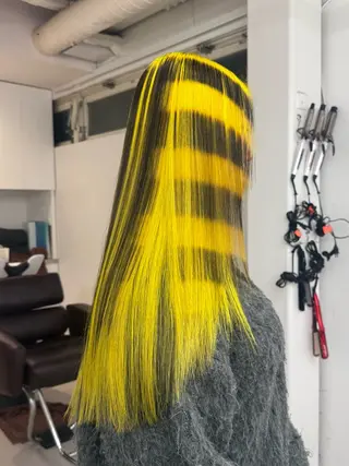 ロング カラー ヘアアレンジ 🦠デザインカラー/ 魚瀬あおい🦠のヘアスタイル