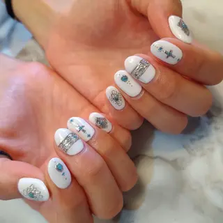 ネイル ジェヌインネイル 河内のネイルデザイン