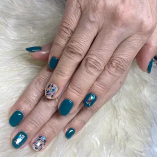 ネイル Nail&eye Belire 新宿のネイルデザイン