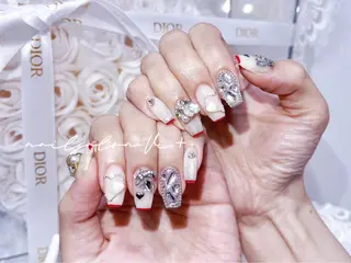 ネイル ✨Nailsalon Vi+✨のネイルデザイン