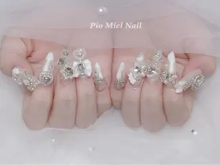 ネイル Pio Mielのネイルデザイン