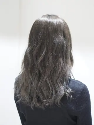 ロング カラー 辻 竜也　のヘアスタイル