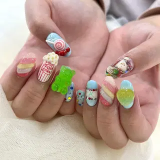 セミロング 池袋痛ネイル Nok. 渡辺のネイルデザイン