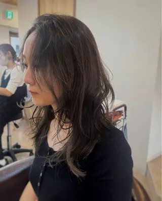 ロング カラー 下石怜子/レイヤー/ 透明感カラーのヘアスタイル