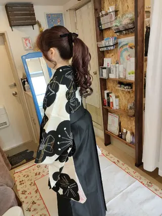 ヘアアレンジ HempBeauty 浅野アサミのヘアスタイル