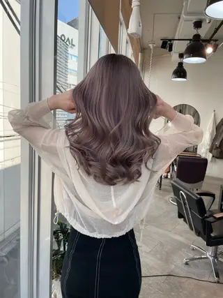 セミロング カラー 💜ハイトーン💛 マジカルかいちゃんのヘアスタイル