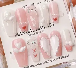 ネイル H3 Nail Tsuki🦋💙のネイルデザイン