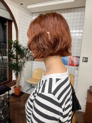 ショート カラー ボブパーマ/パーマ ウルフパーマのヘアスタイル