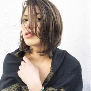 セミロング カラー パーマ ヘアアレンジ メンズ キッズ ネイル マツエク・マツパ 韓国風×透明感カラー 髪質改善オタベシンヤのヘアスタイル