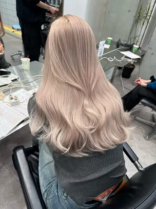 ロング ヘアアレンジ ブリーチカラー💫 Miku🫶🏻のヘアスタイル