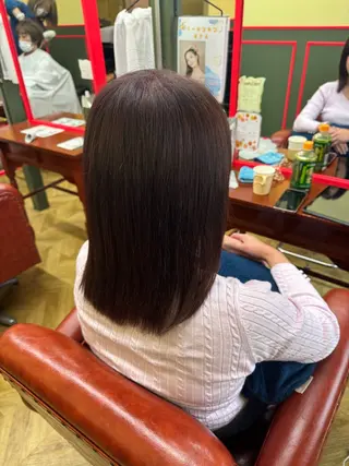 ミディアム カラー 米倉 麻衣のヘアスタイル