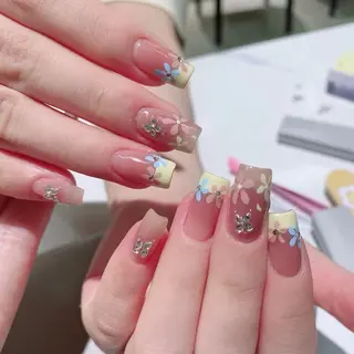 ネイル 里奈 Nailのネイルデザイン