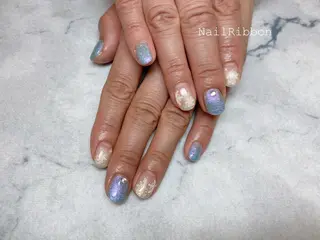 ネイル ネイルリボン 受付スタッフのネイルデザイン