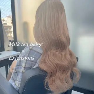 ロング カラー シールエクステ特化 ハイトーン、NANAのヘアスタイル