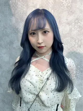 ロング カラー ヘアアレンジ 韓国レイヤーカット/ 儚げカラーチナツのヘアスタイル