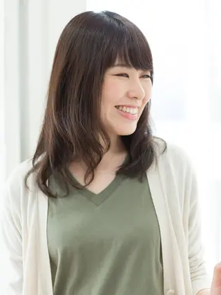 ミディアム セミロング カラー パーマ 内野 由紀のヘアスタイル