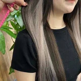 ロング カラー ショート/ウルフ カットモデル募集のヘアスタイル