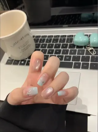 ネイル Betty nail サロンのネイルデザイン