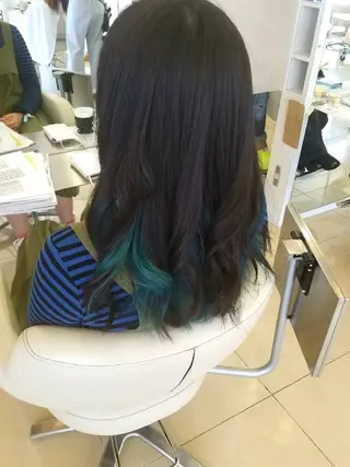 カラー SALOWIN栄 高須大貴のヘアスタイル