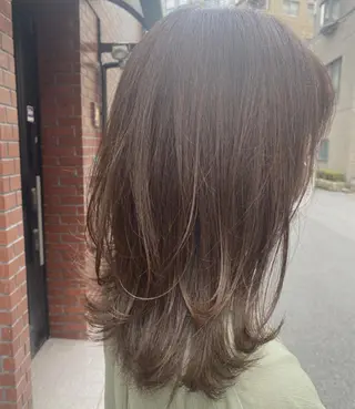 ミディアム newi京橋 【sachi】のヘアスタイル