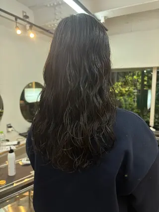 パーマ 魚谷 綾渚のヘアスタイル