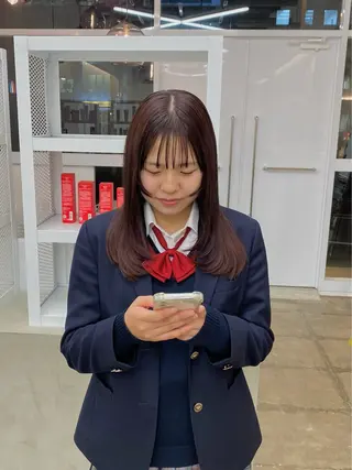 ロング カラー サトウ リョウのヘアスタイル