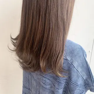 カラー 山口 莉奈のヘアスタイル