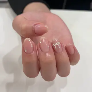 ネイル SHIORI🐈‍⬛ 韓国⌇ワンホンネイルのネイルデザイン