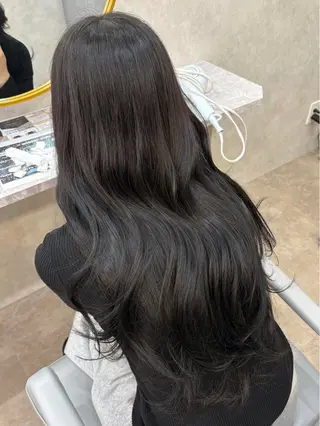 ロング カラー 🧸韓国ヘア/ KURUMI‎‎🤍のヘアスタイル