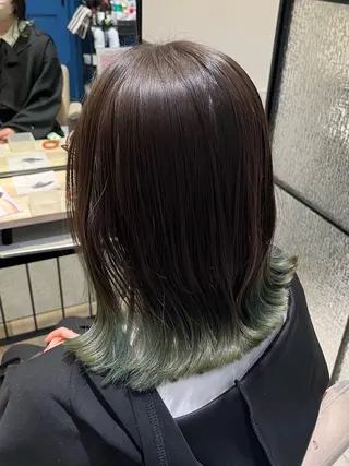 ミディアム カラー 吉原葵/ハイトーン /インナーカラーのヘアスタイル