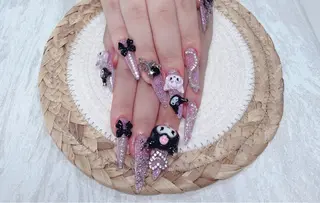 ネイル uu ネイルサロン関内🌼のネイルデザイン