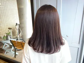 ロング カラー ツキダテ ユイのヘアスタイル