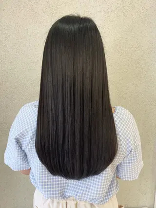 セミロング NATSUKI💟 EARTH二俣川のヘアスタイル