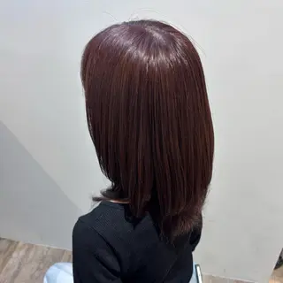 カラー 澤入 鈴のヘアスタイル