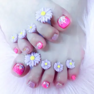 ネイル MoonNail ユリ🌸のネイルデザイン