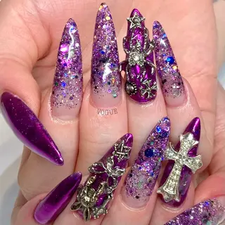 ネイル VOGUE ×SWANのネイルデザイン