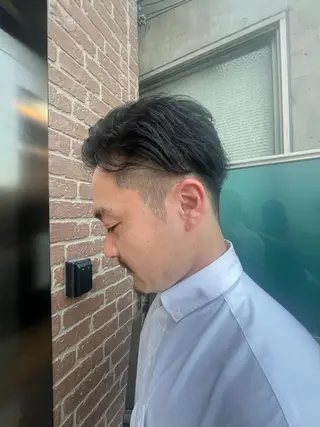 ミディアム カラー パーマ ヘアアレンジ メンズ キッズ ネイル マツエク・マツパ アイブロウ 久木原 ゆりのヘアスタイル