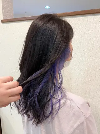 ロング カラー 中川 茜里のヘアスタイル