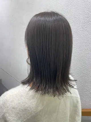 ミディアム カラー 渡部 恭子のヘアスタイル