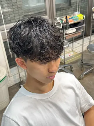 パーマ メンズ fifth/原宿/ カットモデル/カズのヘアスタイル