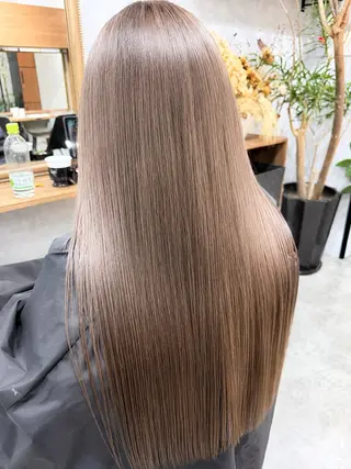 ロング カラー C'LD Hair トモヤのヘアスタイル