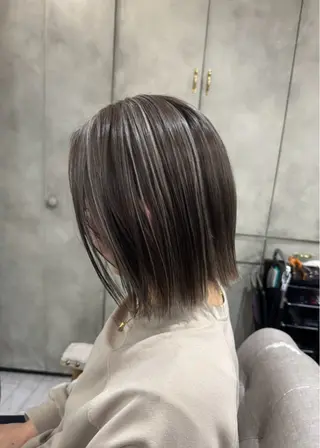 ミディアム レイヤーカット特化 💜SARIのヘアスタイル