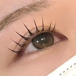 マツエク・マツパ 阪急伊丹🫧 ahu かなうのヘアスタイル