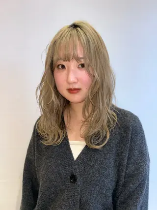 セミロング カラー 🩷愛咲🩷レイヤー /透明感カラーのヘアスタイル