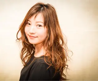 ロング 小澤 充のヘアスタイル