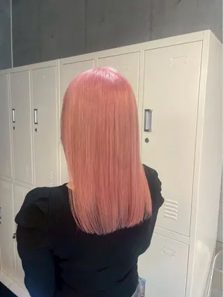 セミロング カラー 🌈推し活ハイトーン 💫荒川結星のヘアスタイル