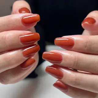 ネイル REHTOF |朝7時Open☀️のネイルデザイン