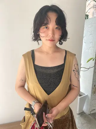 ショート 熊崎 葵のヘアスタイル